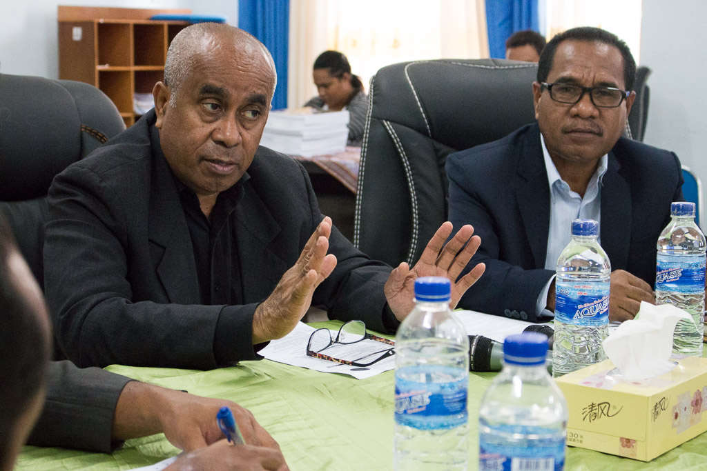 His Excellency Estanislau da Silva speaking at his first MAF-SoL project management team meeting